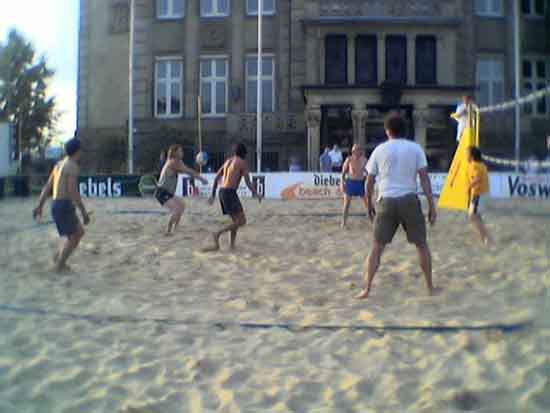 Volley(24)
