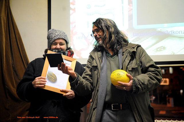 Susanne Troesser bekommt die goldene Melone 2011 verliehen